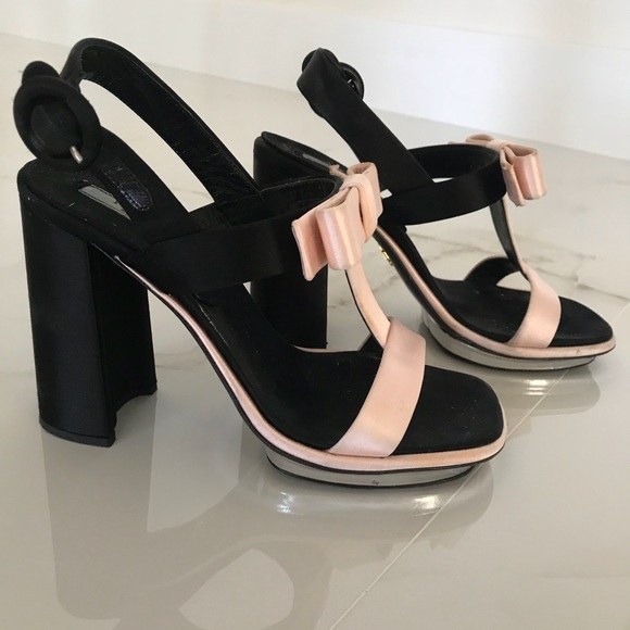 Prada shoes - Picture 3 of 6